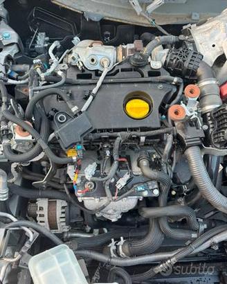 Motore nissan Renault mercedes R9N