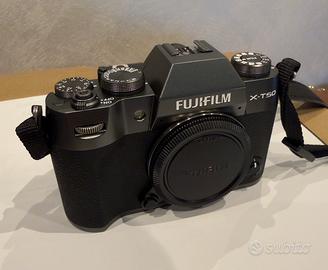 Perfetta fujifilm XT-50 usata pari al nuovo