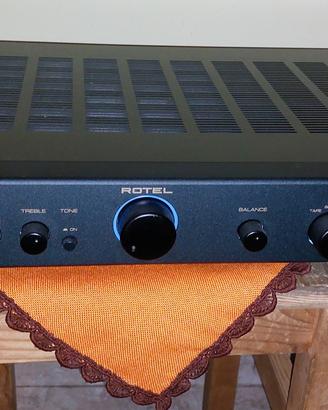 amplificatore rotel modello ra-05 