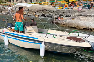 barca a motore+carrello