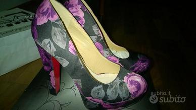 Scarpe nere a fiori viola numero 36