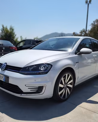VOLKSWAGEN Golf 7 1.4 GTE HYBRID DSG