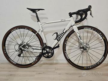 GRAVEL BMC ALLUMINIO SHIMANO 10V DISCO TG 52