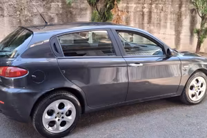 Alfa Romeo 147