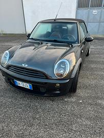 Mini Cooper Cabrio 1.6 benz.