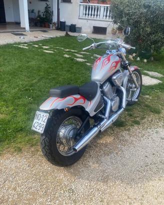 Honda shadow 600