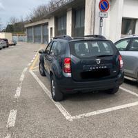 Dacia duster benzina gpl 4x4 nav