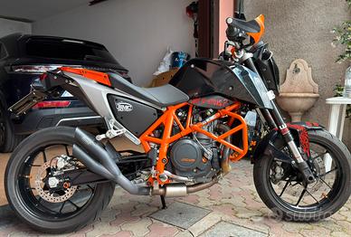Ktm duke 690