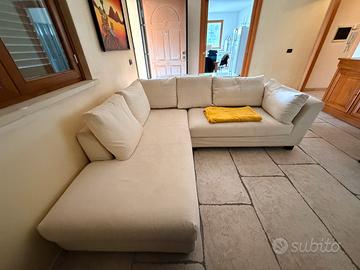Divano Poltronesofa con Chaise- Longue