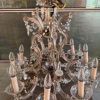 Lampadario di cristallo antico a gocce