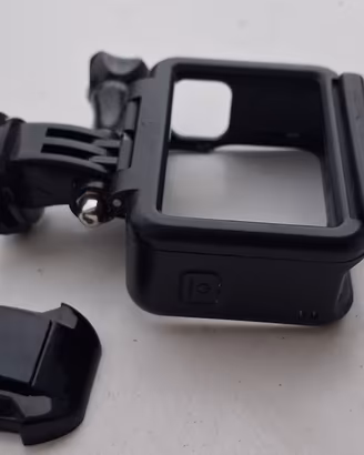 cornice per go pro hero 6 con attacco slitta flash