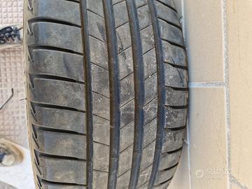 4 gomme BRIDGESTONE 225/40R19