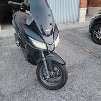 Aprilia sxr 50