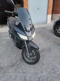 Aprilia sxr 50