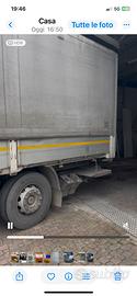Autocarro Scania
