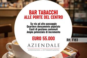 Attività / Licenza di 50 m² con 1 locale a Verona