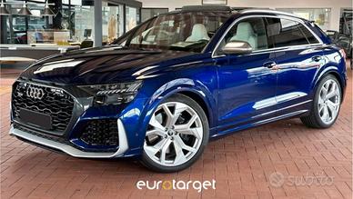 AUDI RS Q8 TFSI V8 quattro tiptronic