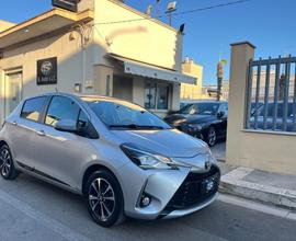 TOYOTA Yaris 1.0 72 CV 5 porte Lounge