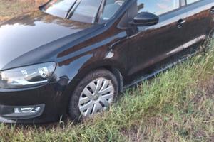 auto polo diesel anno 2012 incidentata