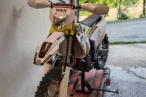 Husqvarna 2024 enduro 