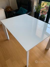 Tavolo allungabile, linea Calligaris per Scavolini