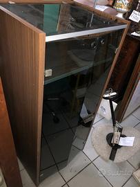 Mobiletto stereo vintage con ruote marca H M