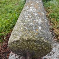 Rullo in pietra antica 