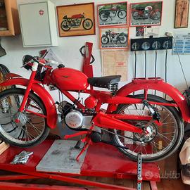 MOTO GUZZI CARDELLINO 65 DEL 1956