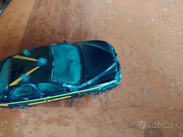 Modellino di auto in scala, guardia di finanza