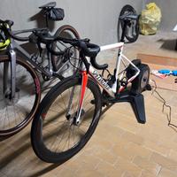 Rullo Tacx Flux s Smart Trainer