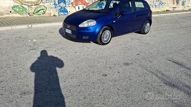 Fiat grande punto 1.3 multijet 75 cv 140.000km