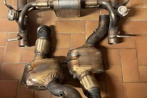 Collettori di scarico e terminali ferrari 488