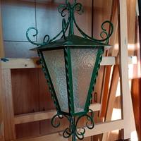 lampione da giardino in ferro battuto