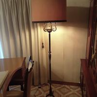 Lampada da pavimento in ottone 5 luci