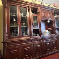 Mobile vintage intarsiato in legno