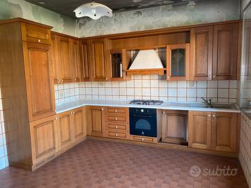 Cucina in legno di rovere
