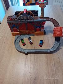 Pista Thoms&Friends + 3 trenini 