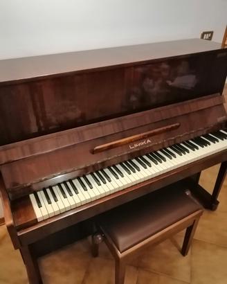 pianoforte verticale LIRIKA 