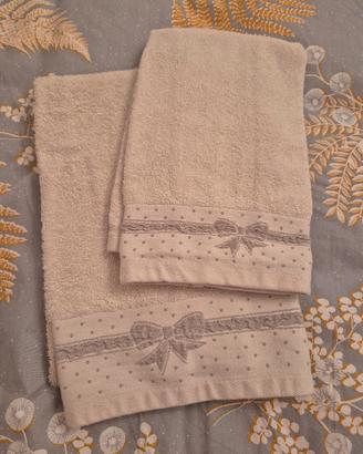 Set asciugamani beige shabby