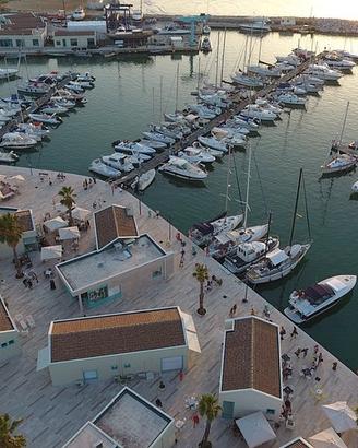 MARINA DI RODI GARGANICO (FG) POSTO BARCA 16MT