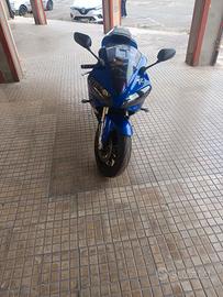 R1 2001