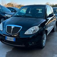 Lancia Ypsilon 1.2 Argento. Gpl gas economica
