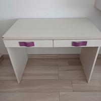 scrivania  cameretta  +accessori