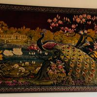 Quadro vintage in velluto  e cotone con pavone