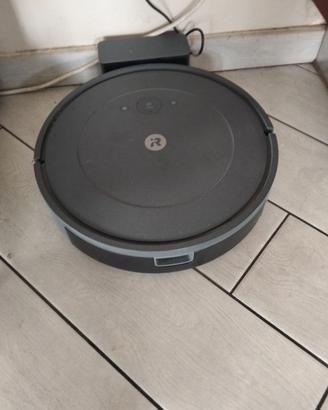 Robot lavapavimenti