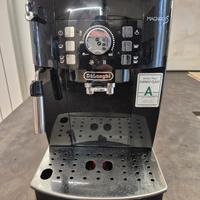 Macchina per caffè DeLonghi Magnifica S
