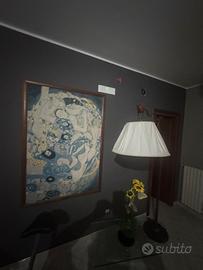 Coppia di quadri e lampada da salotto