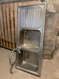 Lavello FRANKE in acciaio inox con Rubinetto.