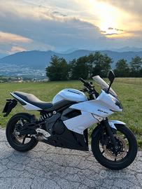 Kawasaki ER-6F 650