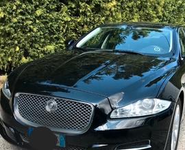 Jaguar xj 3000 d portfólio